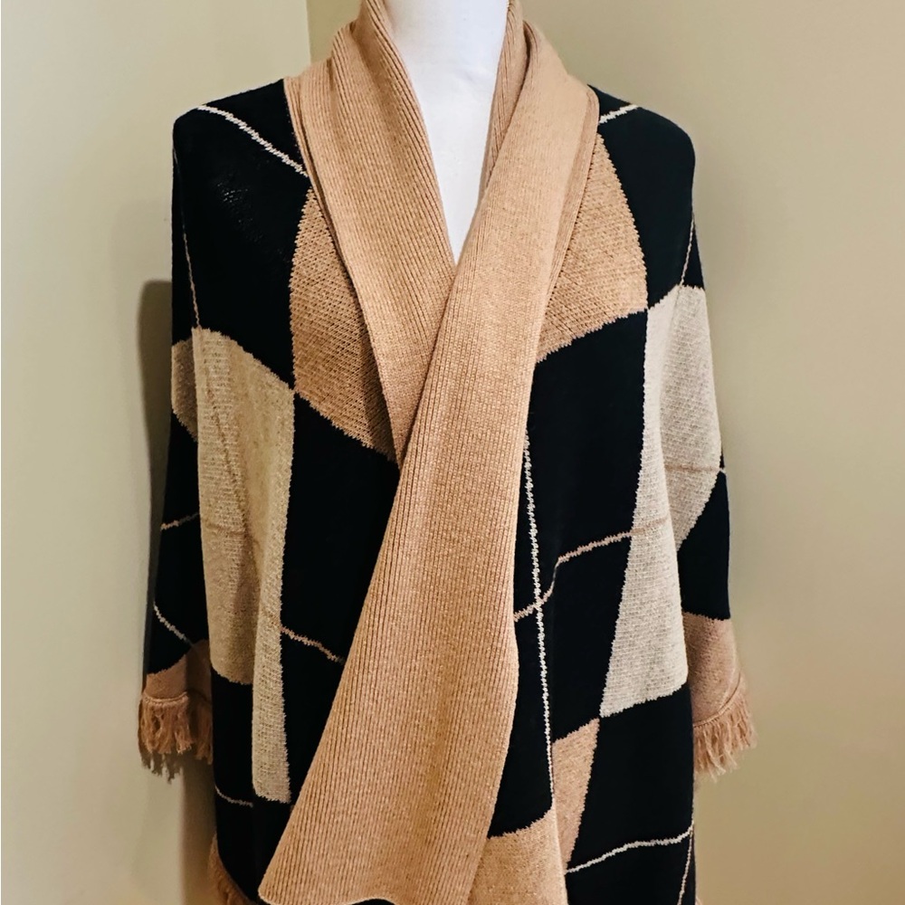 L’Agence Designer Sweater Cape EUC